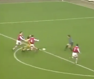 Accade oggi – Il Milan batte 2-0 l’Arsenal e vince la 3° Supercoppa Europea