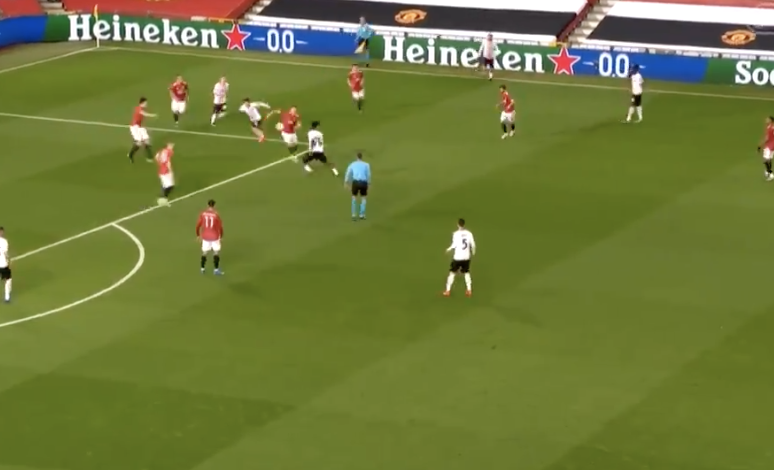 Manchester United-Milan, gol annullato a Kessiè per fallo di mano - VIDEO 26 Schermata 2021 03 11 alle 19.28.45