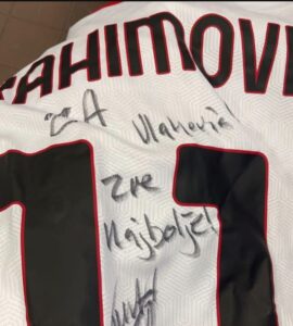 Ibrahimovic sceglie il proprio erede e gli regala la maglia del Milan - FOTO 29 WhatsApp Image 2021 03 22 at 12.46.40