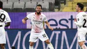Calhanoglu, un dato sorprendente per il numero dieci rossonero