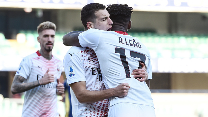 Tecca: «Lotta per il secondo posto? Sarà un duello appassionante» 26 esult gol Dalot DAN 8099 1 1