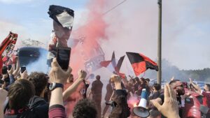 Juventus-Milan, rossoneri carichi sui social: «Noi ci crediamo» – VIDEO
