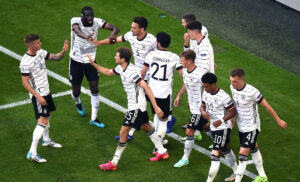 Germania, in Bundesliga riaprono gli stadi con 25mila spettatori