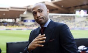 Henry: «Ecco cosa accadrà se il Milan non si qualifica per la Champions»