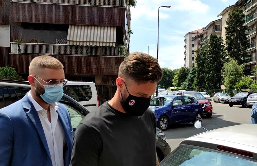 Giroud inizia le idoneità: ecco le immagini del francese - VIDEO 26 WhatsApp Image 2021 07 16 at 12.07.47