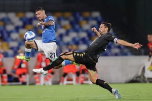 Asl 2 Napoli: «La Lega deve sospendere la Serie A!»