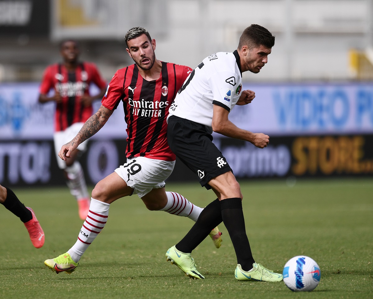 Theo Hernandez, pronta l'esultanza speciale: «Al prossimo gol faccio...» 26 theo hernandez hristov spezia milan