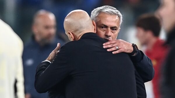 Mourinho Pioli MG9 2982 1