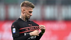 Castillejo rimane al Milan: trattativa con il Valencia saltata