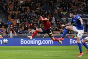 Ferran Torres finalmente tesserato dal Barcellona: merito del rinnovo di Umtiti