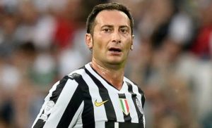 Iuliano ci crede ancora: «Scudetto? Juve obbligata a provarci fino alla fine»