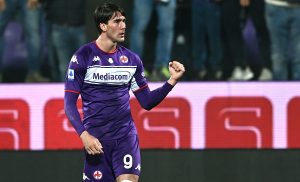 Fiorentina, Barone: «Se Vlahovic vuole andare via lo dica pubblicamente»