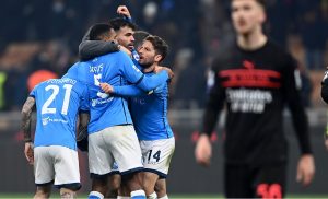 Napoli, UFFICIALE: una nuova positività, partita con la Juve a rischio