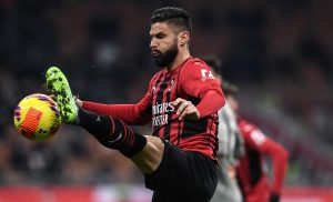 Giroud e la carica in allenamento pre derby – FOTO