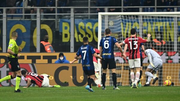 Gol Giroud MG8