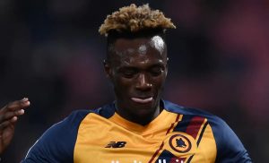 Roma, Abraham costretto al cambio: la situazione