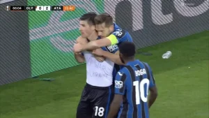 Guerra in Ucraina, il calcio si schiera: ci sono cose più importanti di una vittoria