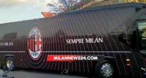 Milan Verona, l’arrivo dei pullman allo stadio – VIDEO