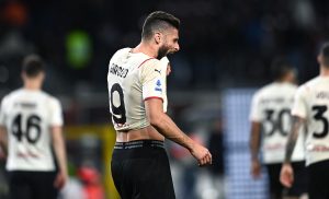 Giroud troppo isolato: Pioli propone la soluzione