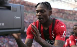 Milan Fiorentina 1-0: Leao alimenta il sogno tricolore del Diavolo