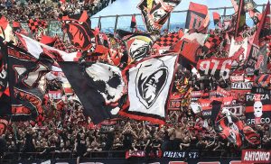 Verona-Milan: si sentono solo i tifosi rossoneri! Riscaldamento infuocato