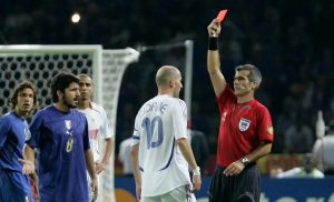 Qatar 2022, installata una statua di Zidane e Materazzi: i dettagli