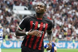 Milan, si discute ancora il rinnovo di Leao: le ultime