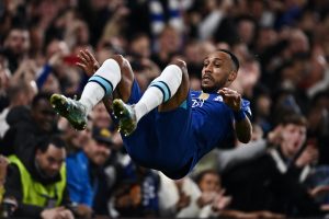 Mercato, il Milan pensa a Aubameyang: l’attaccante escluso dalla lista Champions del Chelsea