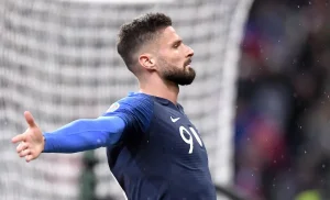 Giroud su Rabiot: «E’ un po’ la Formula Uno in mezzo al campo»