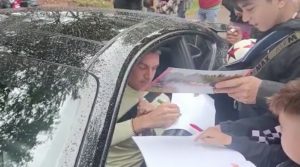 MN24 – Maldini disponibile coi tifosi: si ferma dopo l’allenamento di vigilia – VIDEO ESCLUSIVO