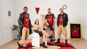 Milan, presentata la quarta maglia, in collaborazione con Puma e Koché: il debutto contro l’Atalanta