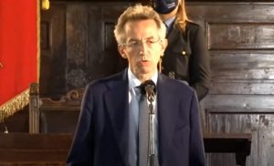 Manfredi (sindaco Napoli): «Preferirei vincere la Champions e…»