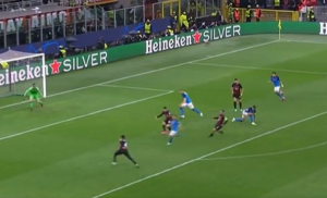 Milan Napoli, la giocata sontuosa di Diaz: anche Hummels lo esalta
