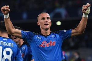 Napoli, Ostigard: «Ecco cosa aspettarsi con il Milan in Champions»