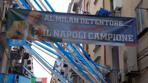 Striscione Napoli