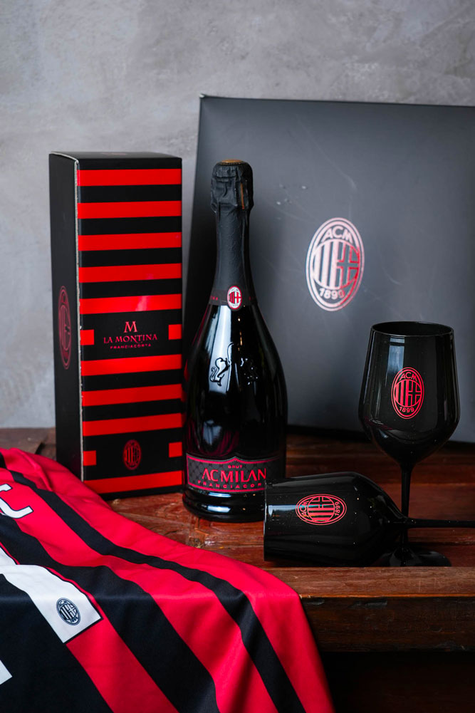 Lo speciale Franciacorta RossoNero di La Montina per celebrare i successi del Milan 28 lamontina dexanet20230413 0460 2