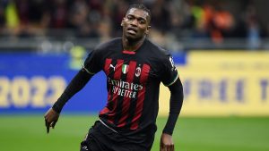 Milan, rinnovo Leao: la deroga del club per arrivare alla firma!