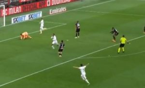 Gol Okereke: gelato San Siro, Cremonese avanti col Milan – VIDEO