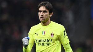 Ex Milan, Tatarusanu: c’è l’offerta di un club italiano per lui!