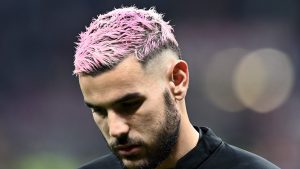 Mercato Milan, primi colloqui con il vice-Theo Hernandez: ecco chi è