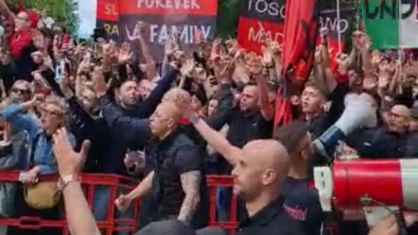 Tifosi milanello