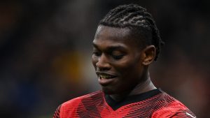 Leao annuncia il numero di Okafor: «Faresti meglio a farlo con la mia maglia» – FOTO