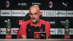 Conferenza stampa Pioli: «Il club ha dimostrato di essere ambizioso, il futuro sarà deciso a fine stagione. C’è un’unica cosa di cui sono preoccupato»