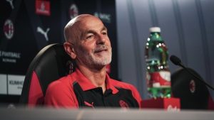 Conferenza stampa Pioli: «Cercherò di far giocare tutti nelle ultime due partite. Theo da valutare. Il mio futuro? Fino a quel momento…»