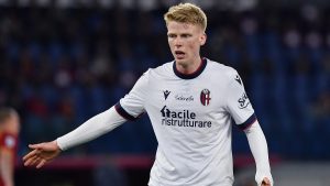 Schouten Milan: un club è interessato al centrocampista! Ultime