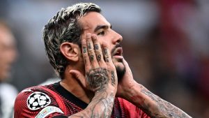 Genoa Milan, ammonito Theo Hernandez! Salterà la sfida con la Juve