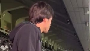 Tonali torna a San Siro: l’ex Milan reagisce così – VIDEO