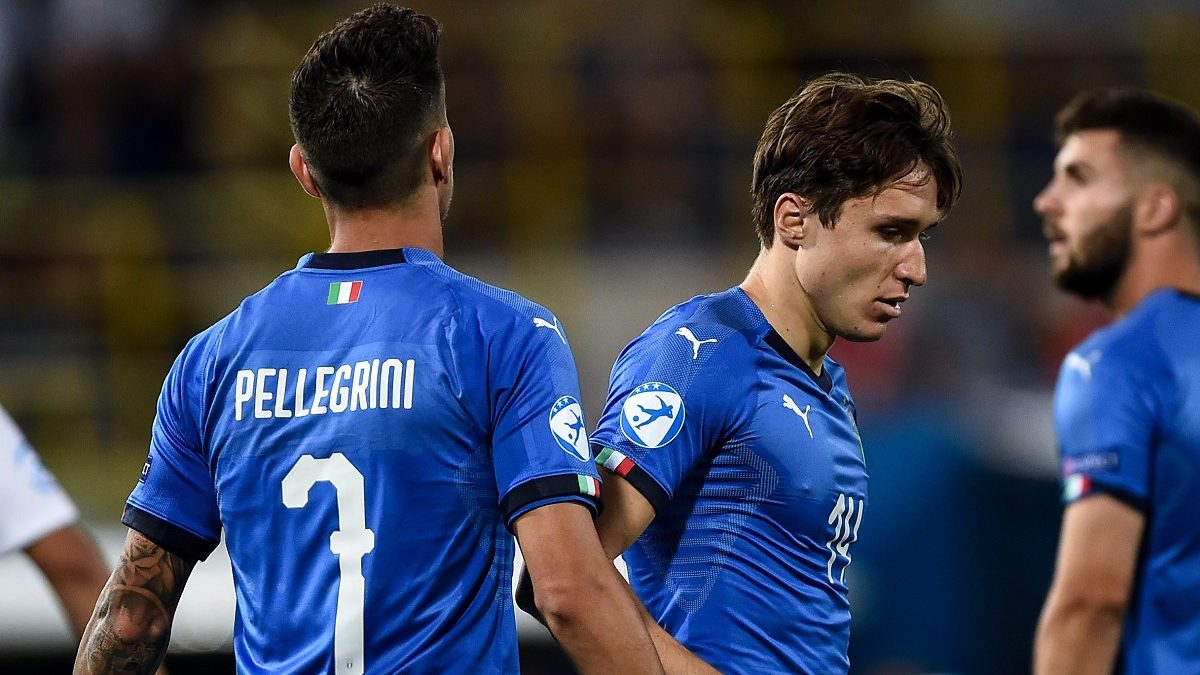 Nazionale, Chiesa e Pellegrini lasciano il ritiro per infortunio: l'annuncio 26 Pellegrini Chiesa Italia