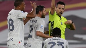 Espulsione Tomori: così Pioli pensa di sostituirlo nel derby