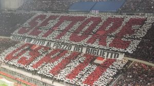 Milan Juve: il messaggio della Curva Sud prima del match – FOTO